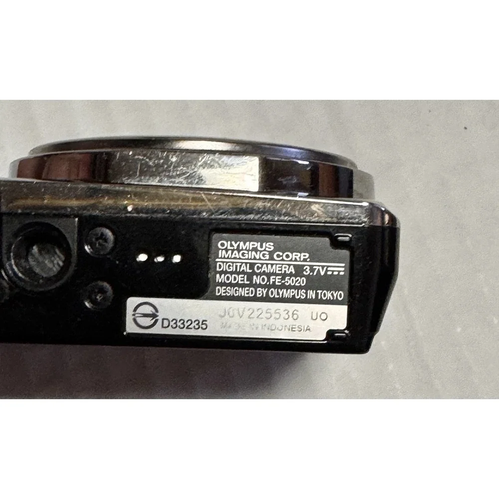 Olympus FE-5020 12.0MP Compact Digital Camera Purple PARTS/REPAIR(NO POWER) 984